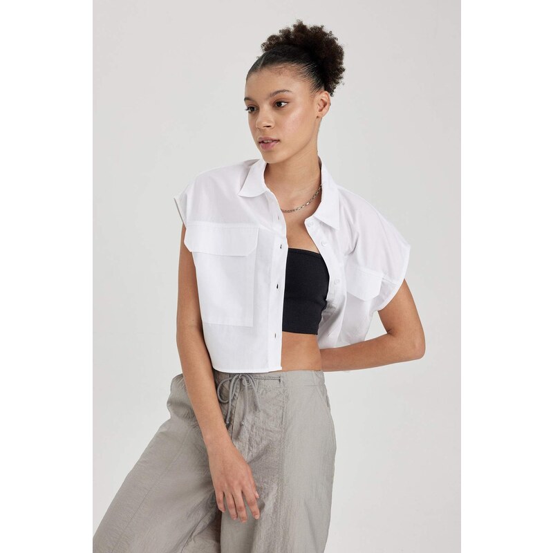 DEFACTO Oversize Fit Pocket Crop Short Sleeve Shirt