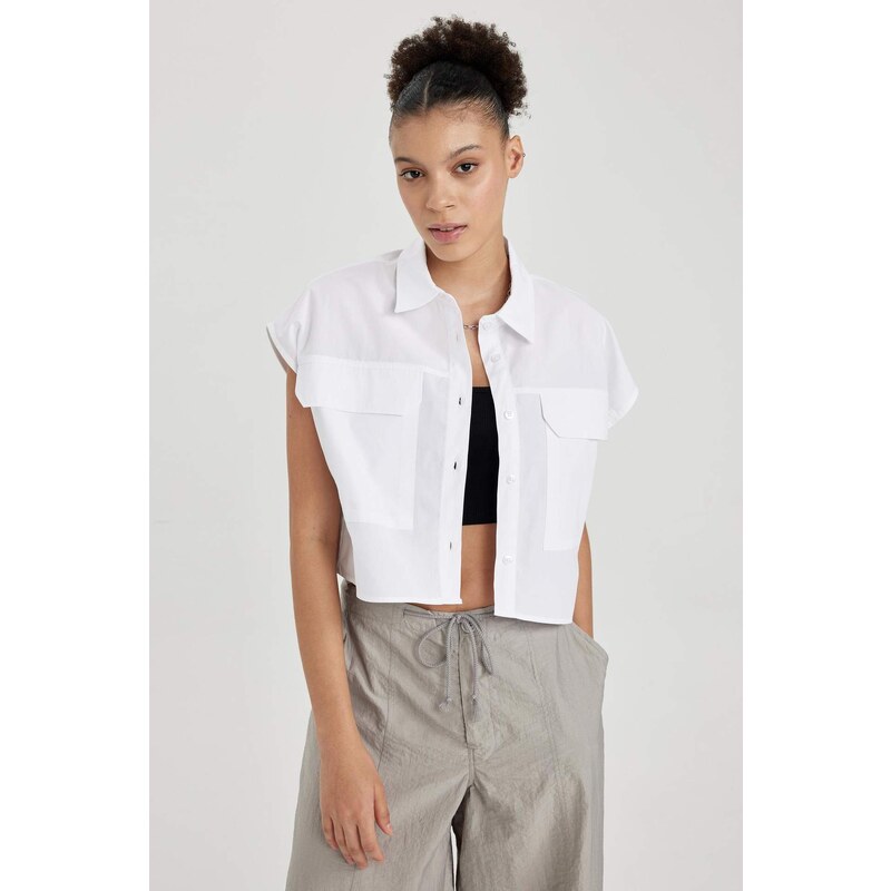 DEFACTO Oversize Fit Pocket Crop Short Sleeve Shirt