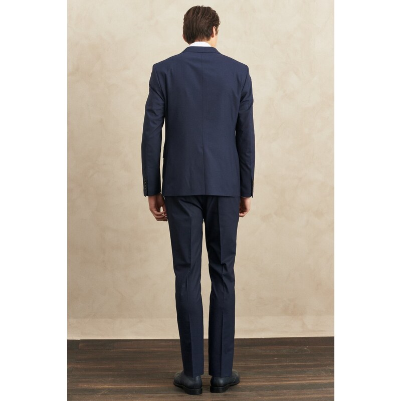 ALTINYILDIZ CLASSICS Men's Navy Blue Regular Fit, Normal Cut Woolen Nano Suit that is Water and Stain Resistant.