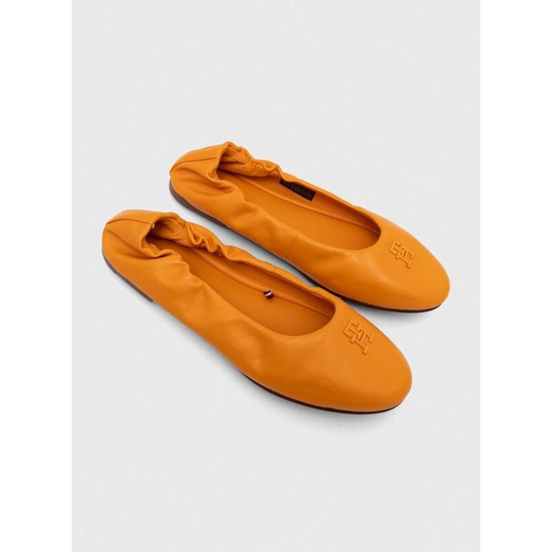 Kožené baleríny Tommy Hilfiger TH ELEVATED ELASTIC BALLERINA oranžová barva, FW0FW07882