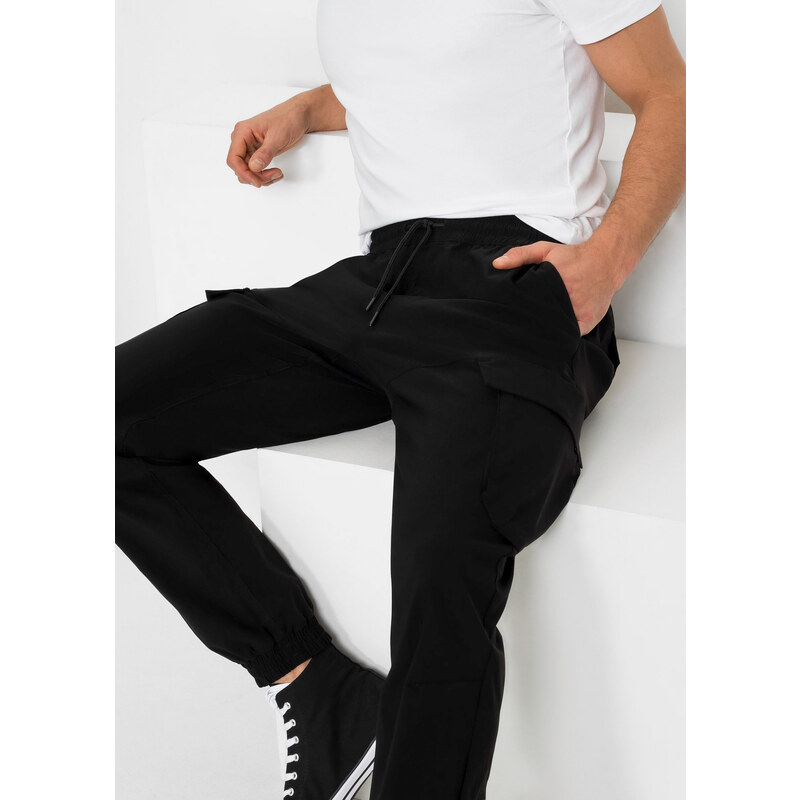 bonprix Strečové kalhoty Regular Fit Straight s cargo kapsami, bez zapínání Černá