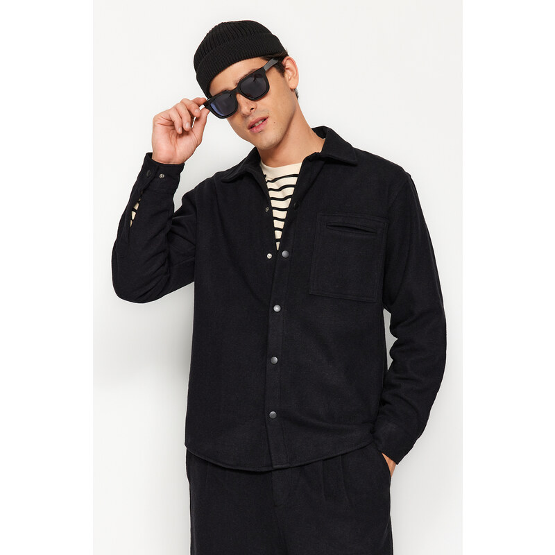 Trendyol Black Relaxed Fit Cachet Snap Closure Shirt