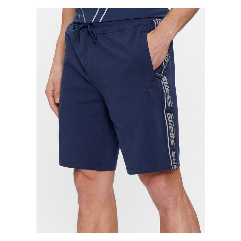 Šortky z materiálu Guess