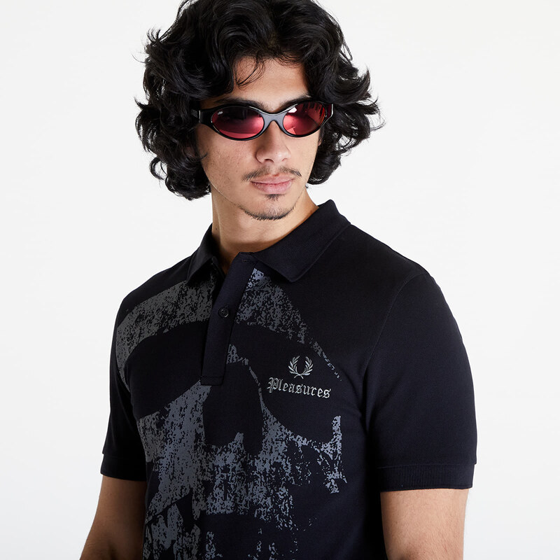 FRED PERRY x PLEASURES Skull Shirt Black