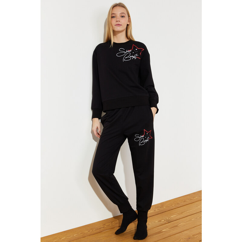 Trendyol Black Motto and Star Printed Knitted Pajamas Set