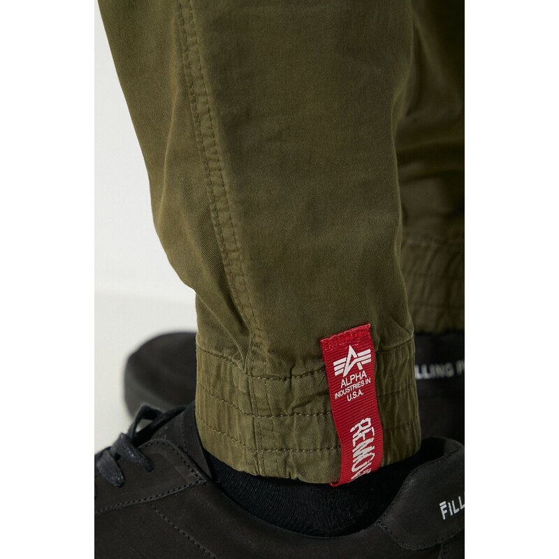 Bavlněné kalhoty Alpha Industries Airman Pant zelená barva, 188201.142