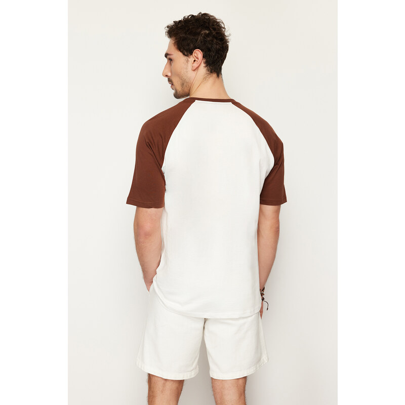 Trendyol Dark Brown Regular Fit Crew Neck Short Sleeve T-Shirt