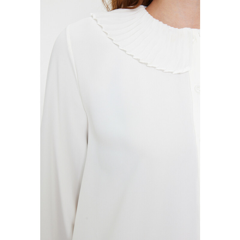 Trendyol White Ruffle Collar Crepe Stylish Woven Shirt