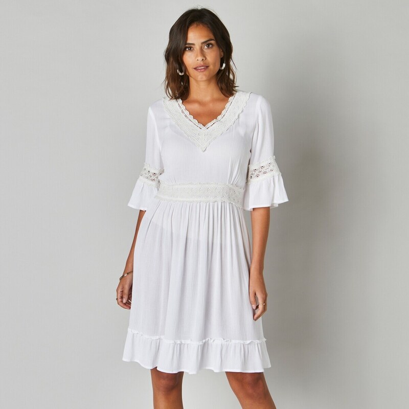 Blancheporte Krátké šaty s macramé a volány bílá 36