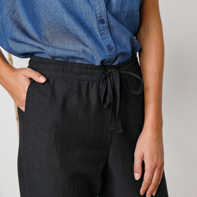 Blancheporte Rovné vzdušné kalhoty, z bavlny a lnu černá 48