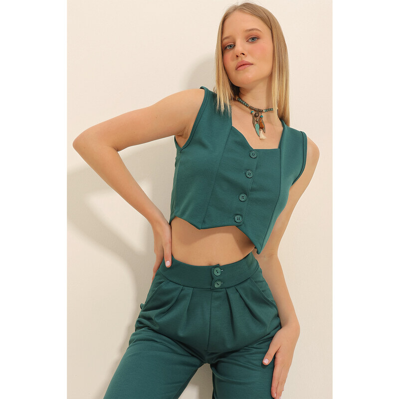 Trend Alaçatı Stili Women's Walnut Green Sweetheart Collar Buttoned Crop Vest