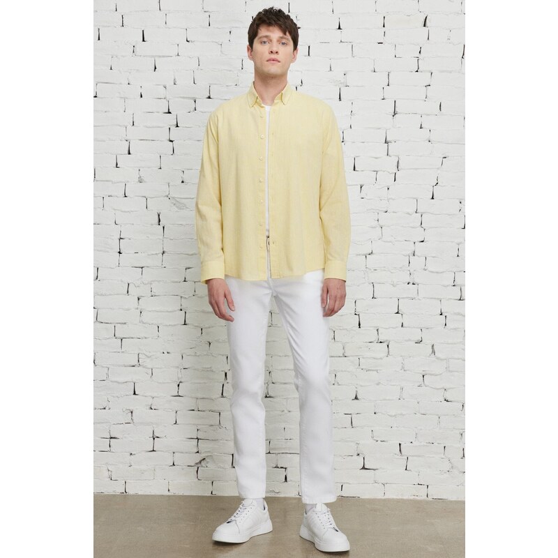 AC&Co / Altınyıldız Classics Men's Yellow Comfort Fit Relaxed-Cut Buttoned Collar Casual Linen Shirt.