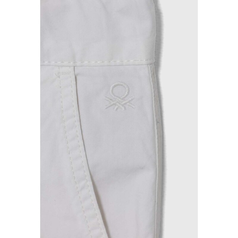 Dětské bavlněné šortky United Colors of Benetton bílá barva, nastavitelný pas
