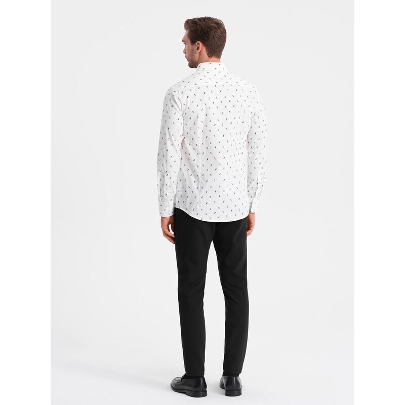 Ombre Clothing Zajímavá bílá košile s trendy vzorem V2 SHCS-0151