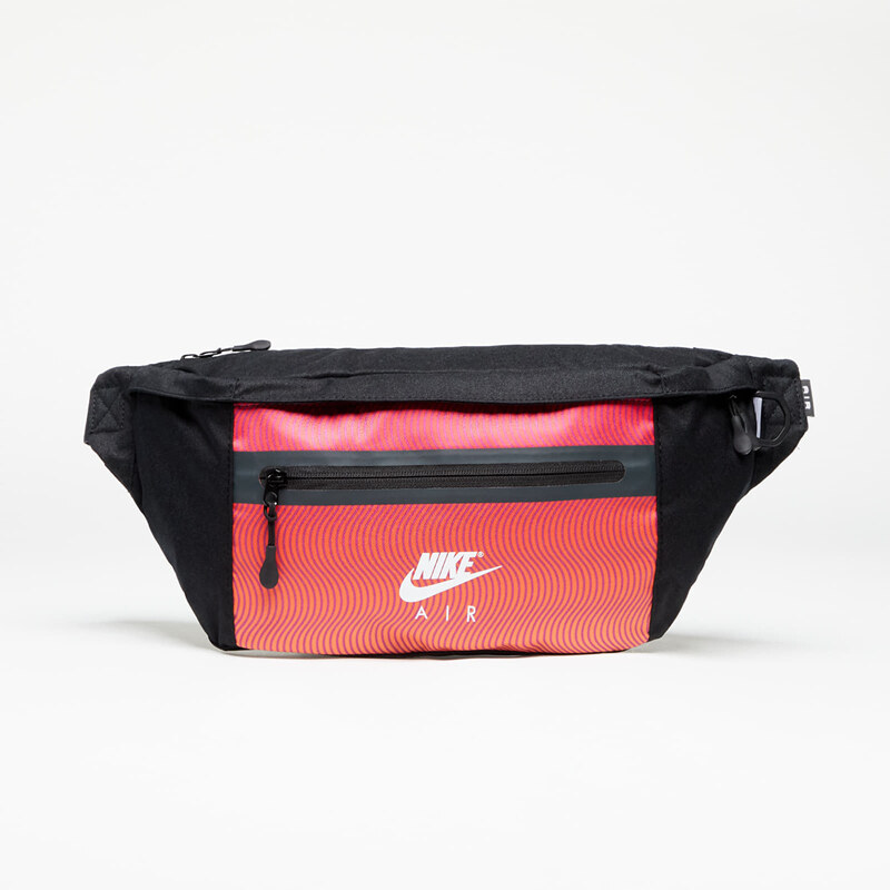 Ledvinka Nike Elemental Premium Fanny Pack Black/ Black/ White