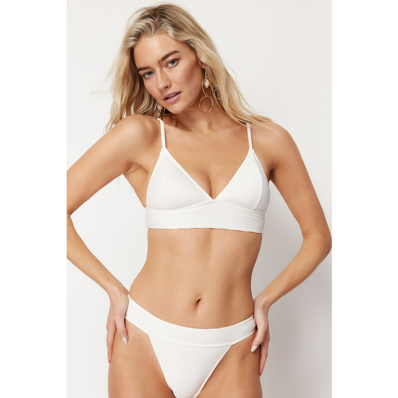 Trendyol Bridal Ecru Triangle Textured Bikini Top