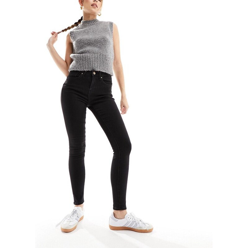 ONLY push up skinny jeans in black