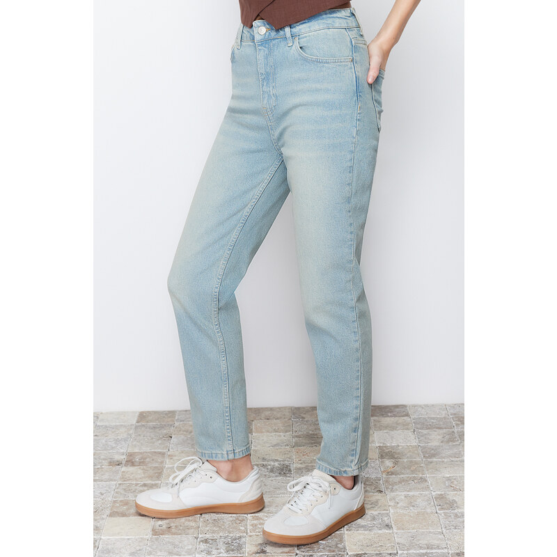 Trendyol Blue Pale Effect Vintage High Waist Slim Mom Jeans