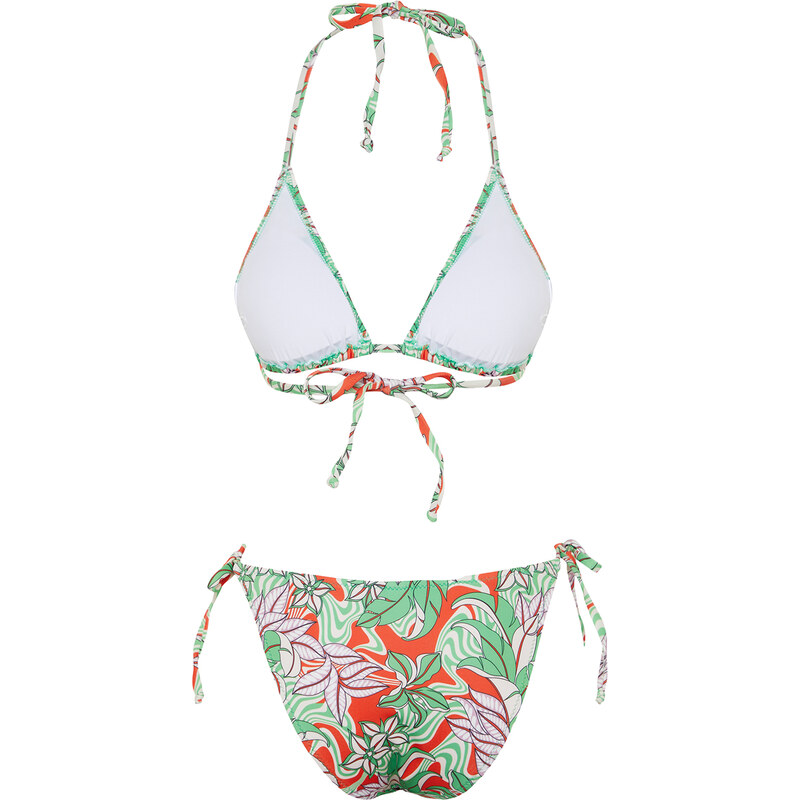 Trendyol Floral Patterned Triangle Embroidered Regular Bikini Set