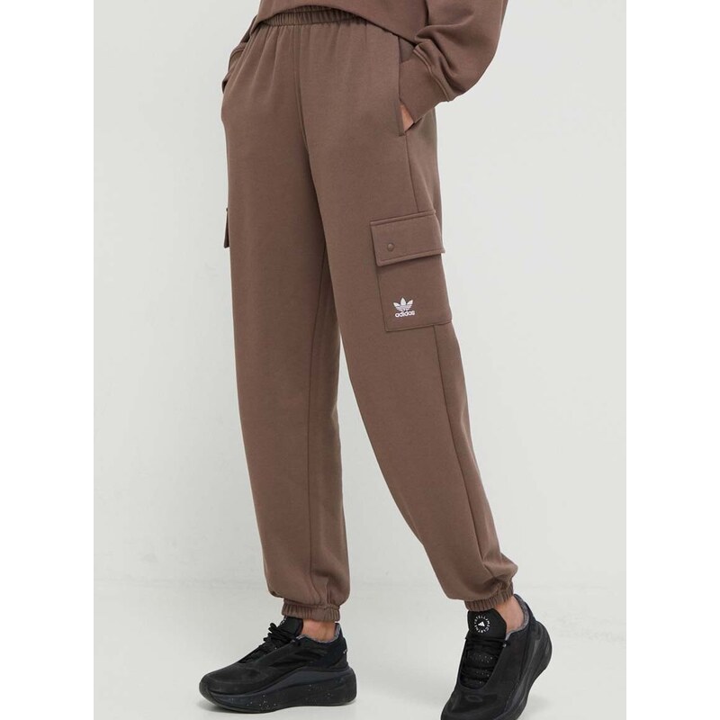 Tepláky adidas Originals Cargo Jogger hnědá barva, s aplikací, IR5909