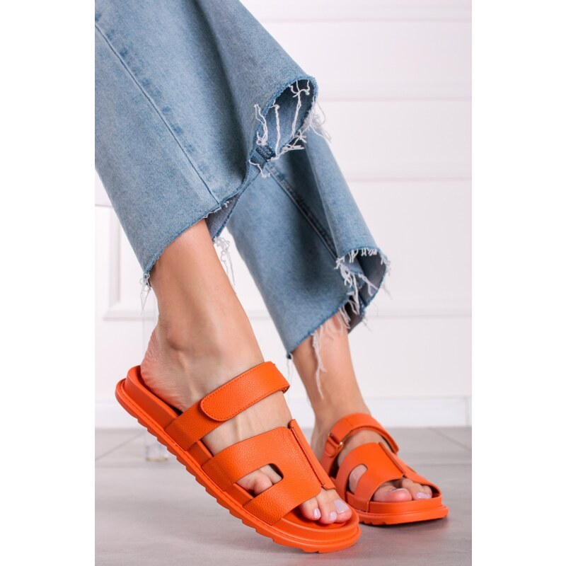 C’M Paris Oranžové nízké pantofle Blanche