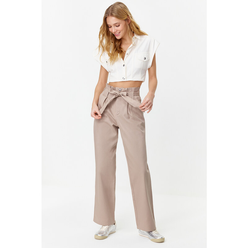 Trendyol Beige Carrot Pattern Belted Woven Trousers