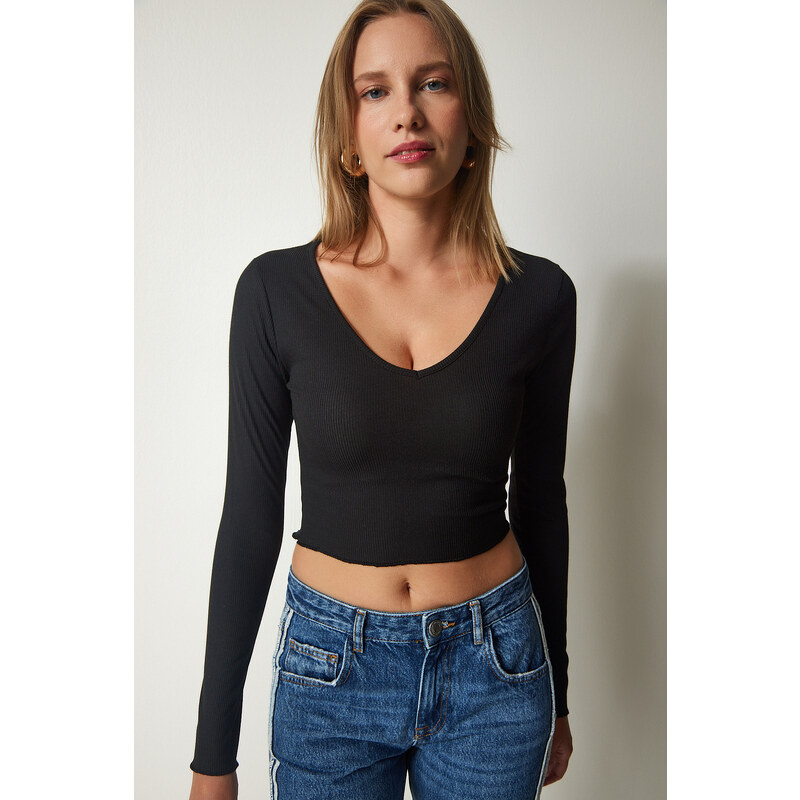 Happiness İstanbul Women's Black V-Neck Crop Knitted Blouse