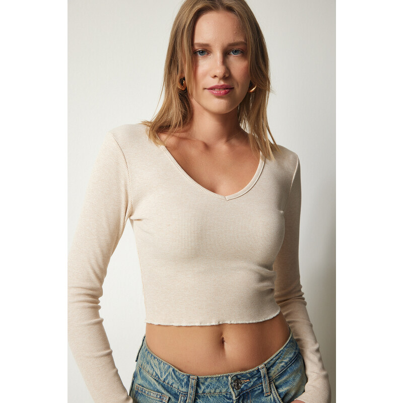 Happiness İstanbul Women's Cream V-Neck Crop Knitted Blouse