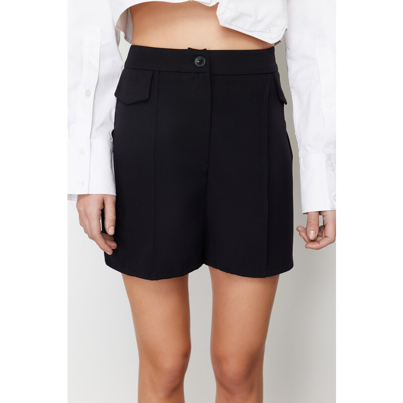 Trendyol Black Pocket Cap Rib Detail Woven Shorts