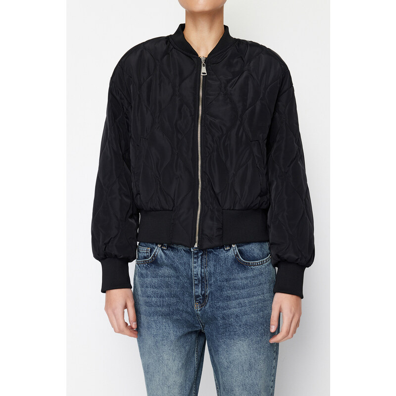 Trendyol Black Oversize nepromokavý bundový kabát bomber