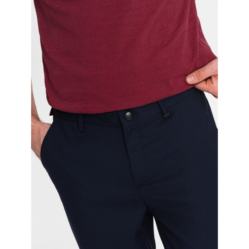 Ombre Clothing Trendy granátové chinos kalhoty s elastickým pasem V3 PACP-0157