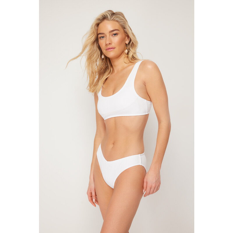 Trendyol Bridal White Textured Regular Bikini Bottom