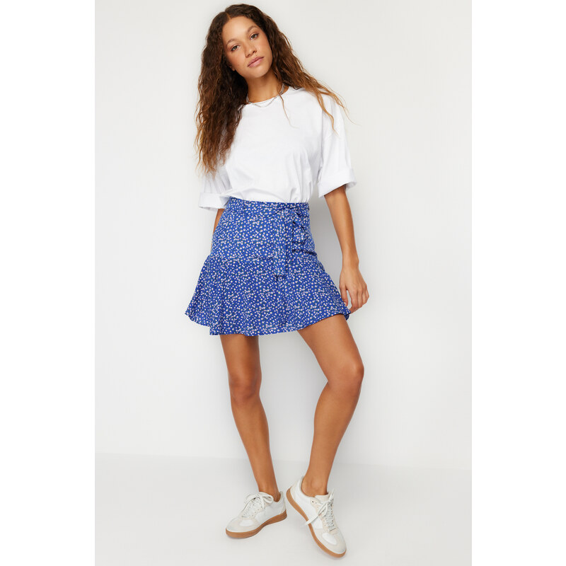 Trendyol Multicolored Floral Pattern Viscose Woven Shorts Skirt