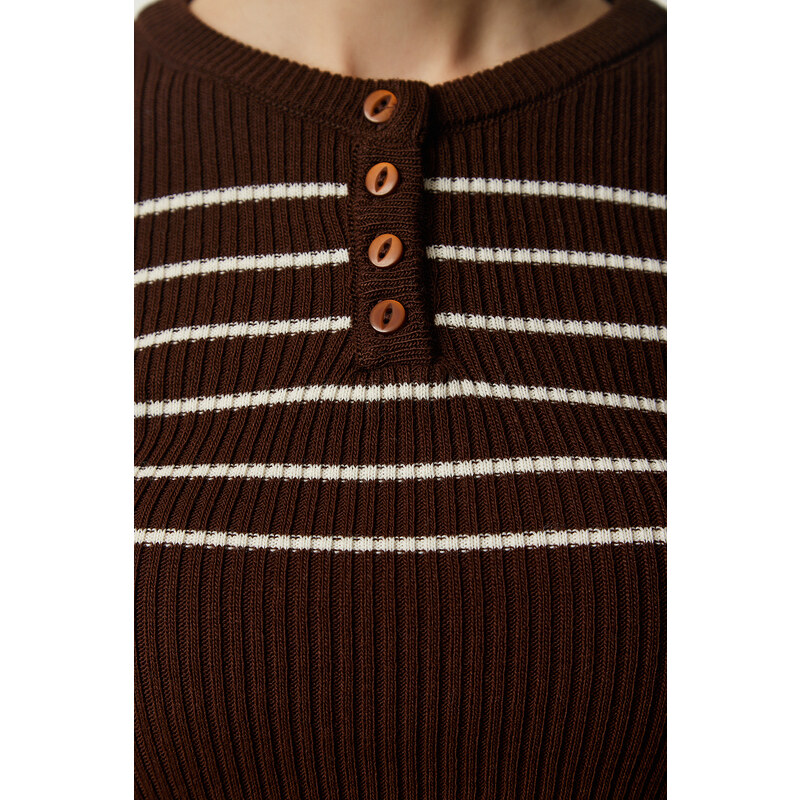 Happiness İstanbul Women's Brown Cream Buttoned Collar Ribbed Crop Knitwear Blouse