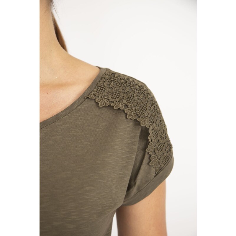 Şans Women's Khaki Plus Size Cotton Fabric V-Neck Short Sleeve Shoulder Lace Detailed Blouse