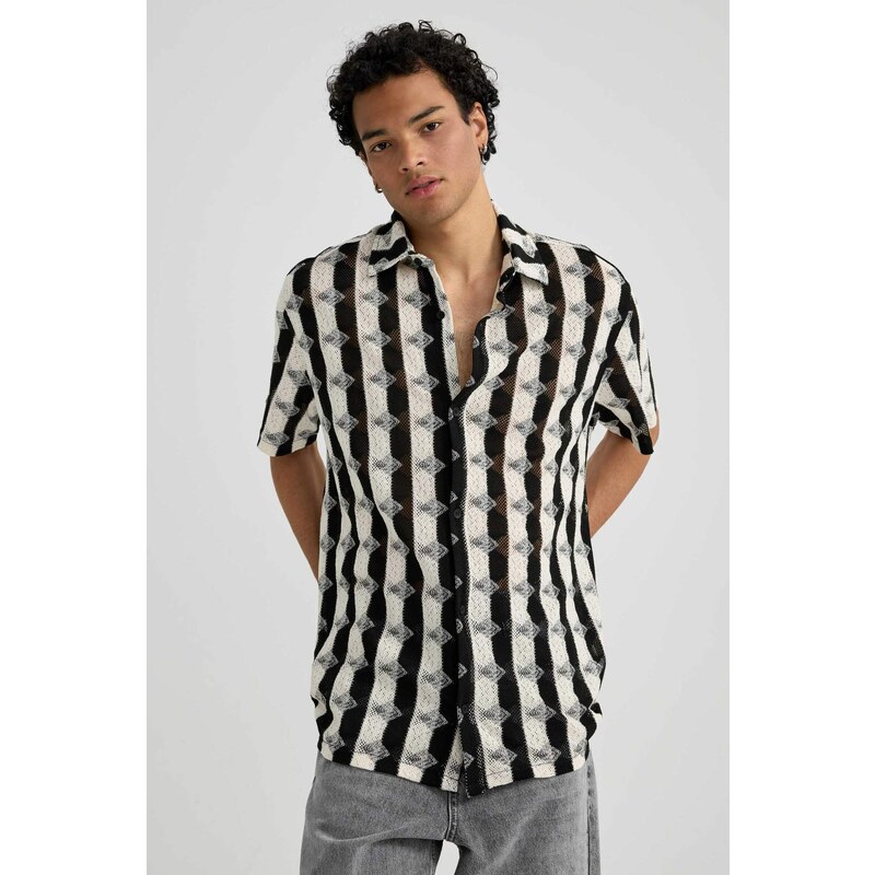 DEFACTO Regular Fit Printed Short Sleeve Shirt