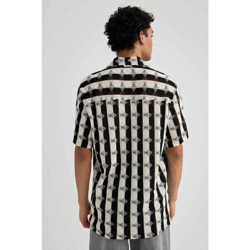 DEFACTO Regular Fit Printed Short Sleeve Shirt