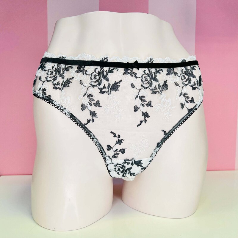 Victoria's Secret Tanga s krajkou