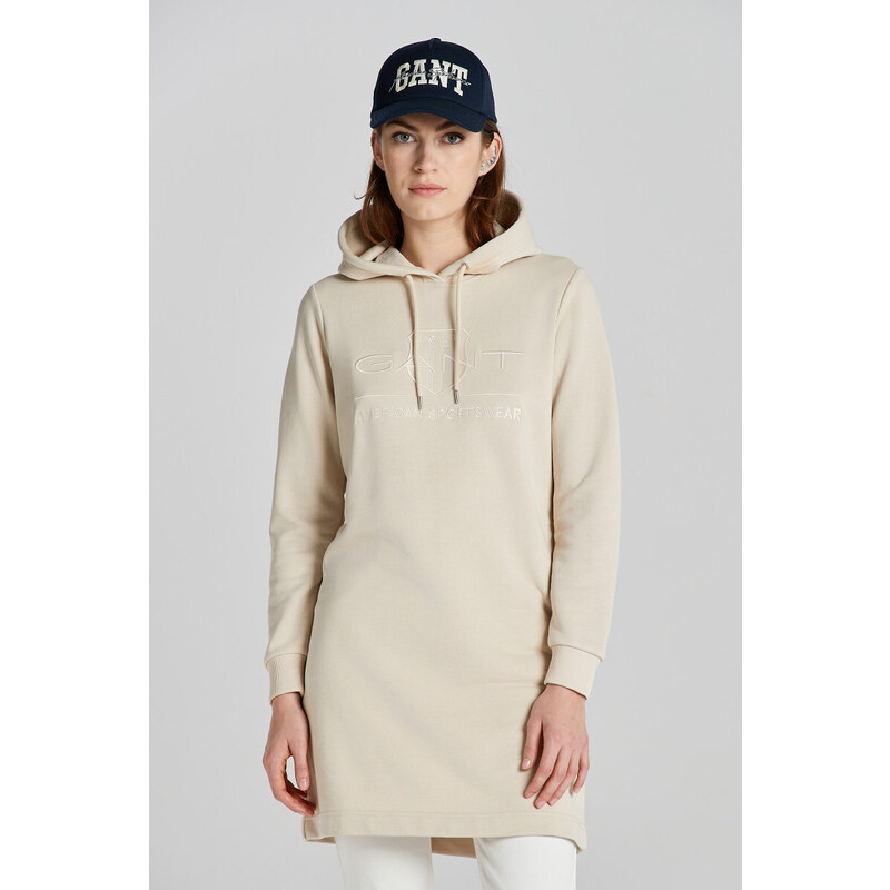 MIKINOVÉ ŠATY GANT REG TONAL SHIELD DRESS SOFT OAT 89791974