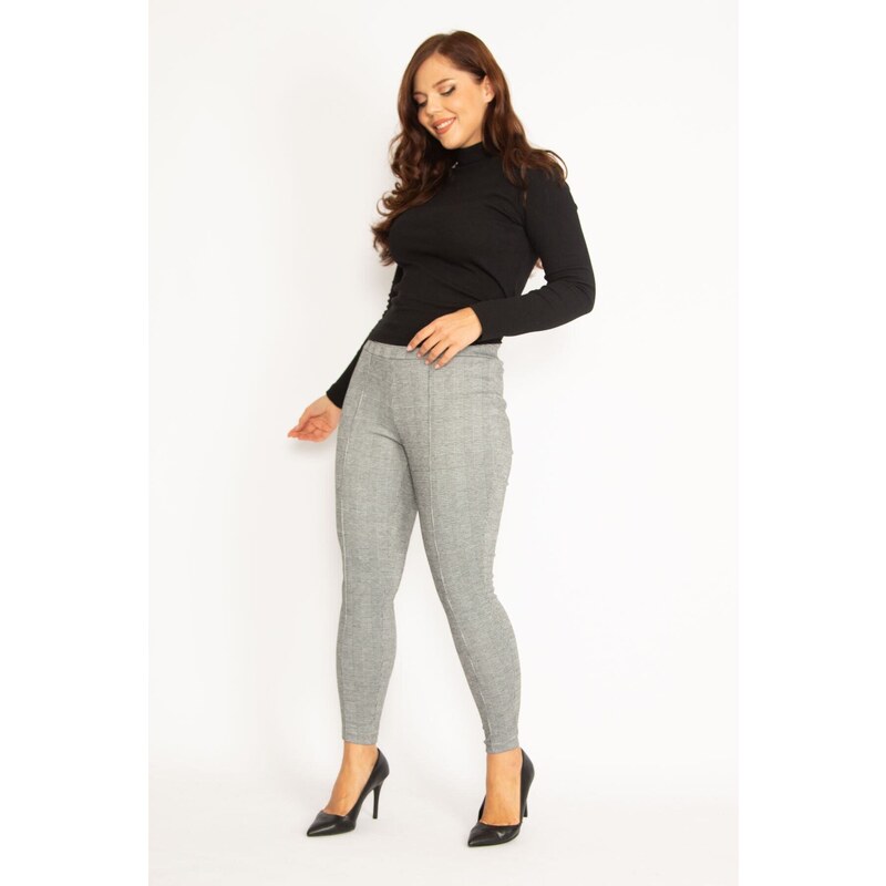 Şans Women's Plus Size Gray Checkered Leggings