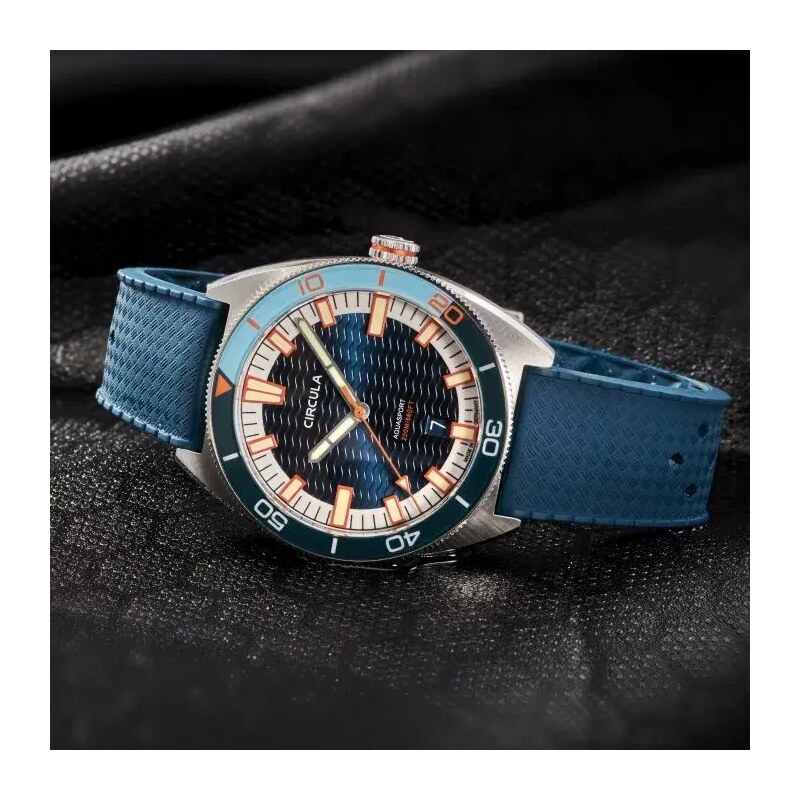 Circula Watches Stříbrné pánské hodinky Circula s gumovým páskem AquaSport II - Blue 40MM Automatic