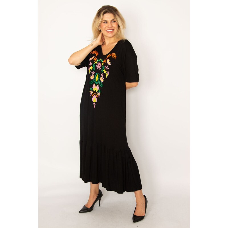 Şans Women's Plus Size Black Embroidery Detailed Dress with Tiered Hem, Side Pockets and Pockets