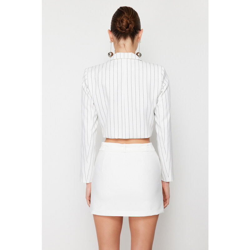 Trendyol White Slit Detailed Belt Mini Length Woven Shorts Skirt