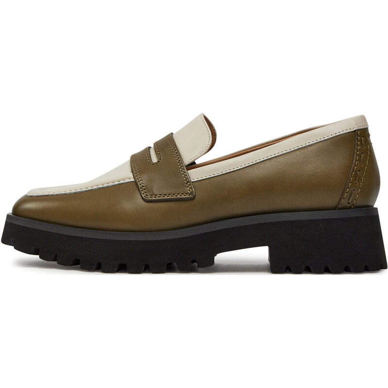 Loafersy Clarks