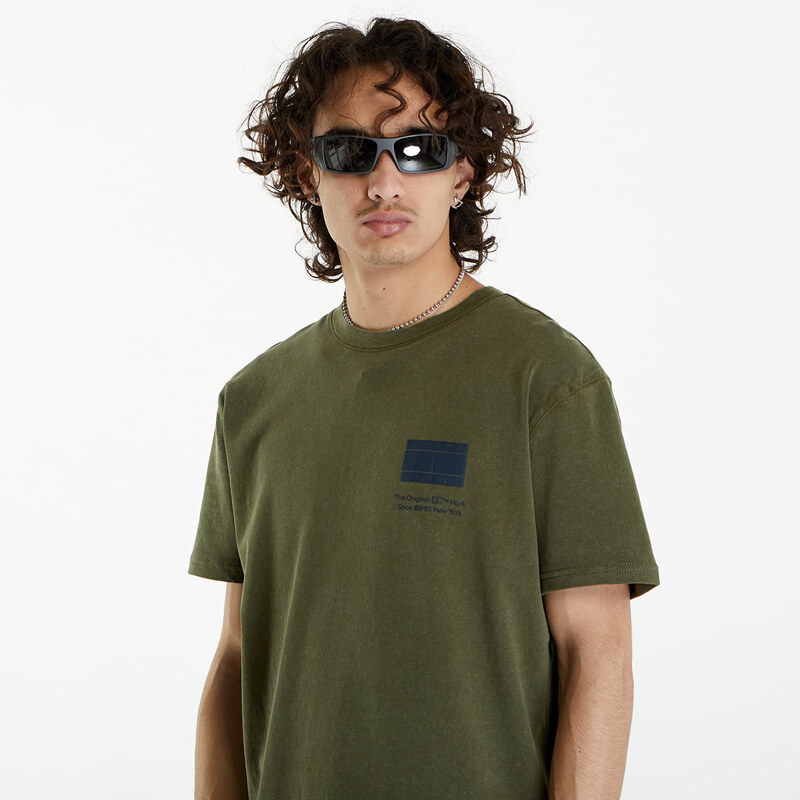 Tommy Hilfiger Pánské tričko Tommy Jeans Regular Essential Flag Tee Drab Olive Green