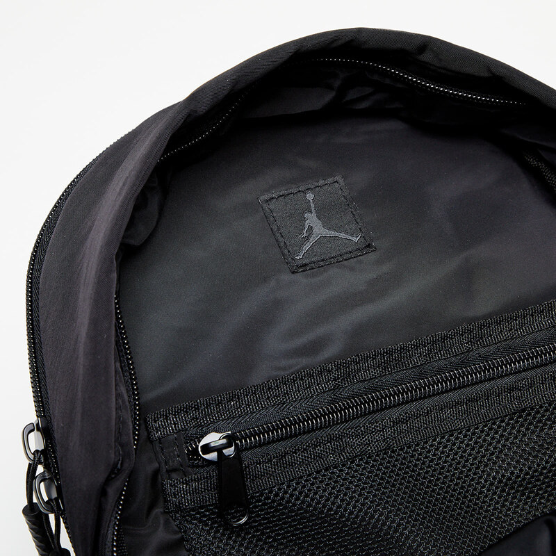 Batoh Jordan Jaw Alpha Mini Backpack Black, Universal