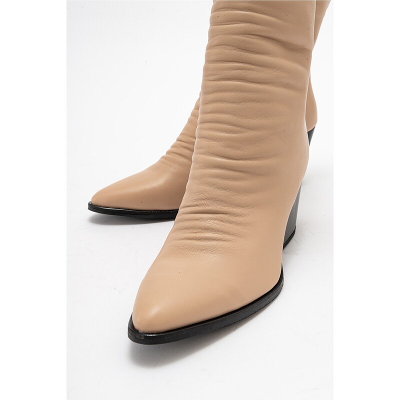 LuviShoes LAVAL Women's Beige Skin Boots