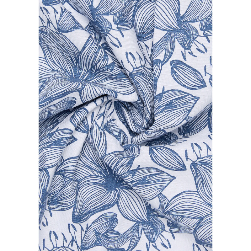 Dámská bílo modrá halenka s květinovým vzorem ETERNA