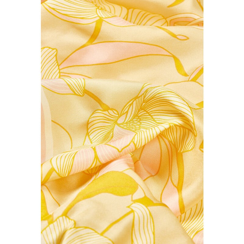 ŠÁTEK GANT MAGNOLIA PRINT SILK SCARF žlutá None