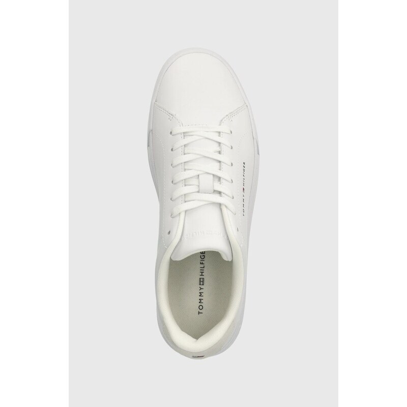 Kožené sneakers boty Tommy Hilfiger TH COURT LEATHER bílá barva, FM0FM04971